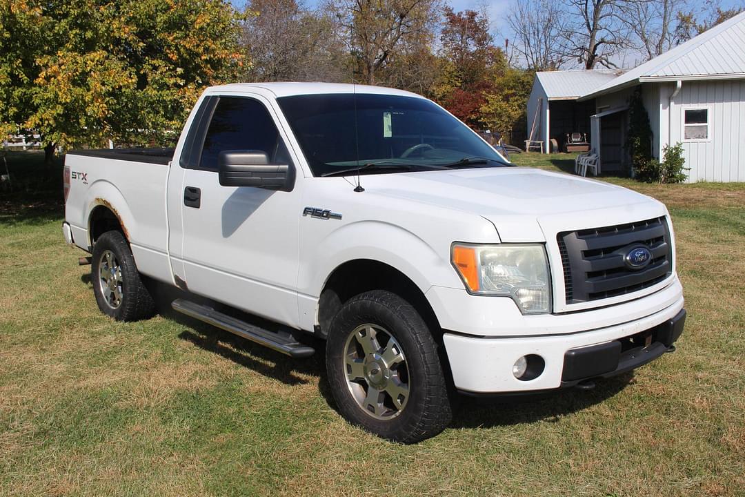 Image of Ford F-150 Primary image