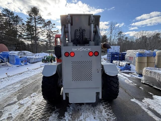 Image of Sky Jack ZB2044 equipment image 1