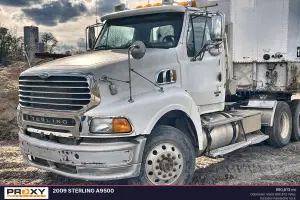 2009 Sterling A9500 Image