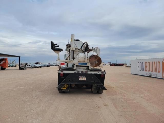 Image of Sterling L7500 equipment image 3