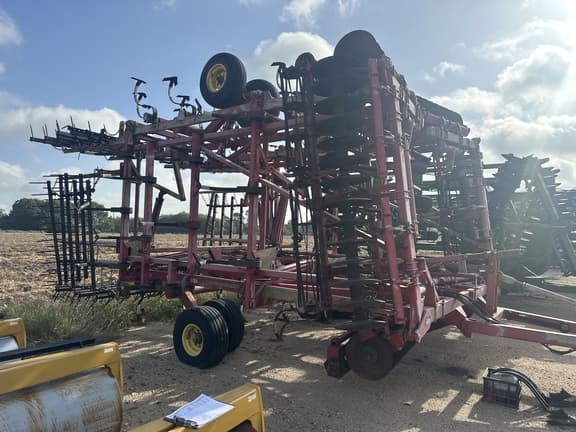 Image of Sunflower 6433-43 equipment image 3