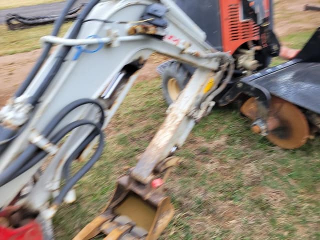 Image of Takeuchi TB108 equipment image 2