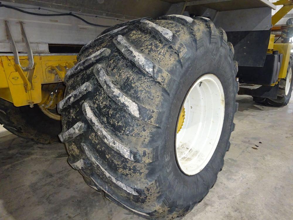 Main image Ag-Chem Terra-Gator 8204 17