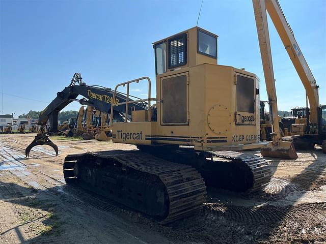 Image of Tigercat T240B equipment image 1