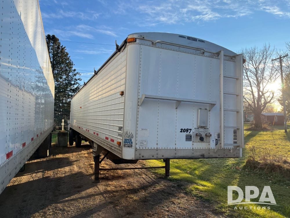 2009 Timpte Super Hopper Equipment Image0