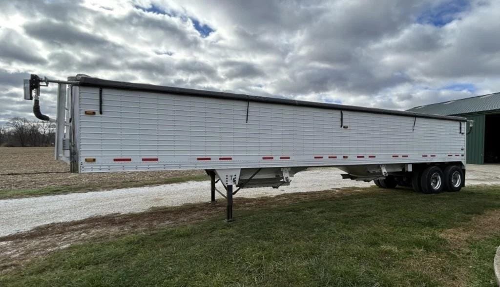 2009 Timpte Super Hopper Equipment Image0