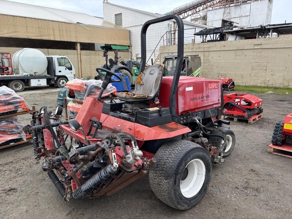 2009 Toro Reelmaster 6500-D Equipment Image0