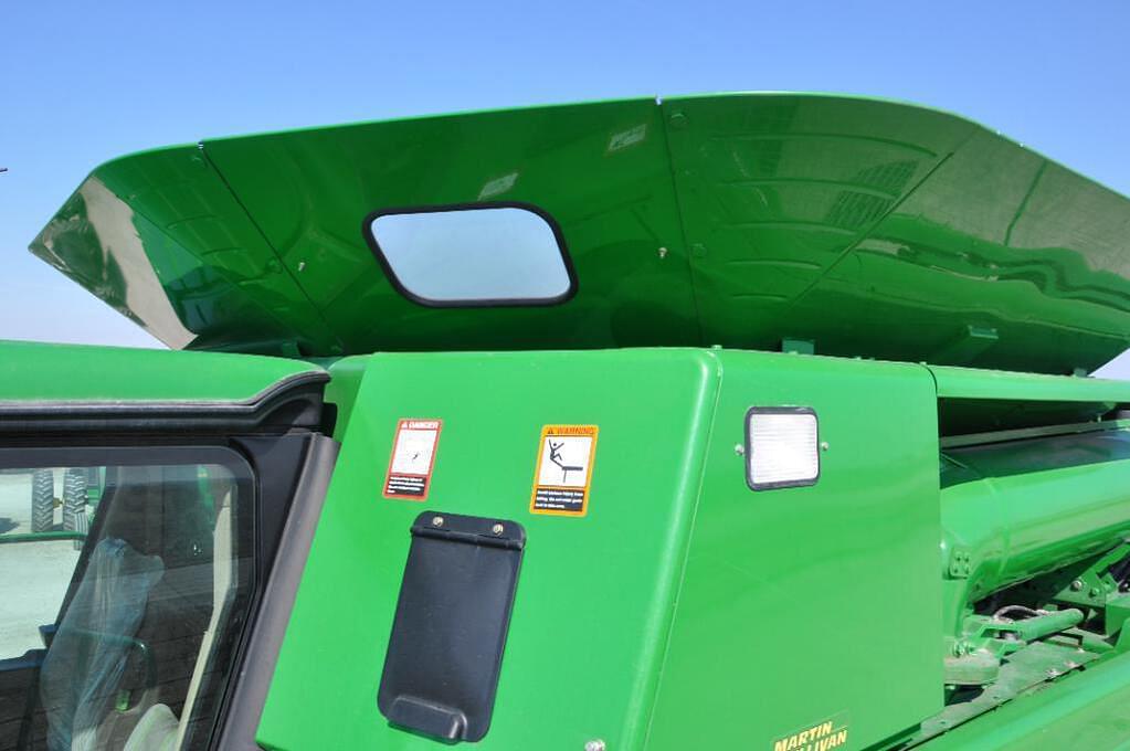 Main image John Deere 9770 STS 35