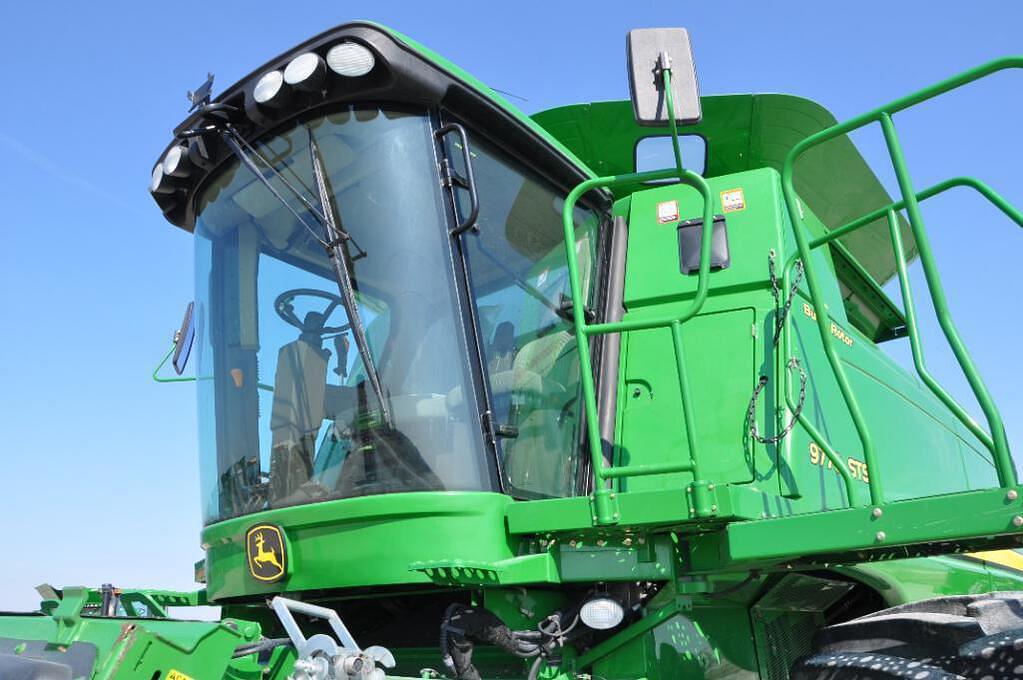 Main image John Deere 9770 STS 8