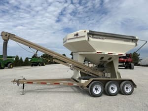 2009 Unverferth 3750 Image