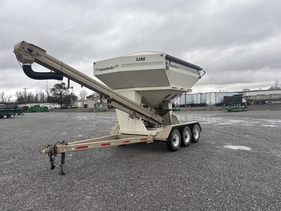 2009 Unverferth 3750 Equipment Image0