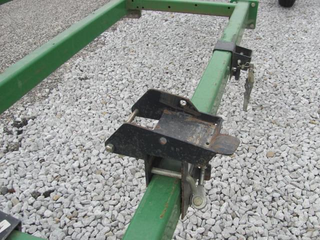 Image of Unverferth Roadrunner 630 equipment image 1