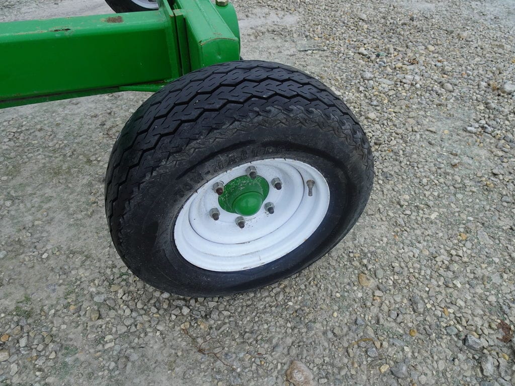 2009 Unverferth HT30 Equipment Image0