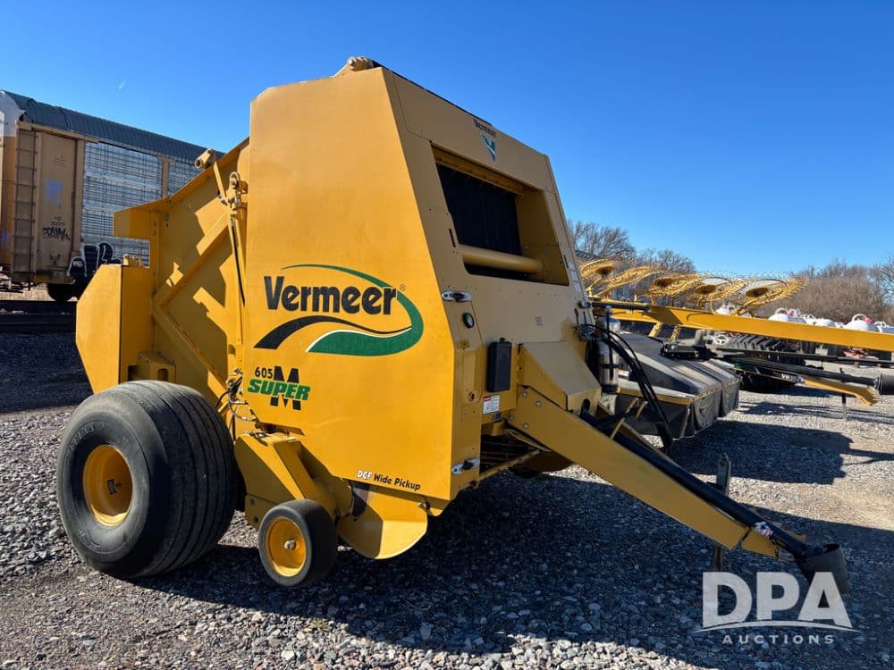 Image of Vermeer 605SM Primary image