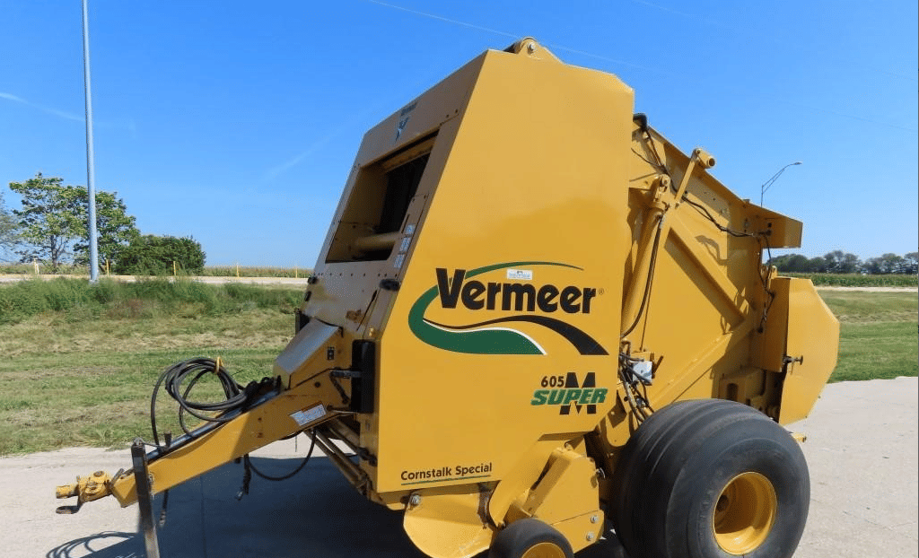 Main image Vermeer 605SM Cornstalk Special