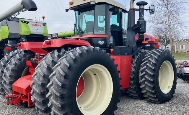 Image of Versatile 2375 equipment image 4