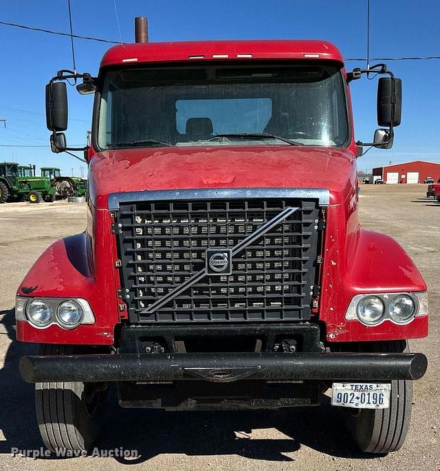 Image of Volvo D13 equipment image 1