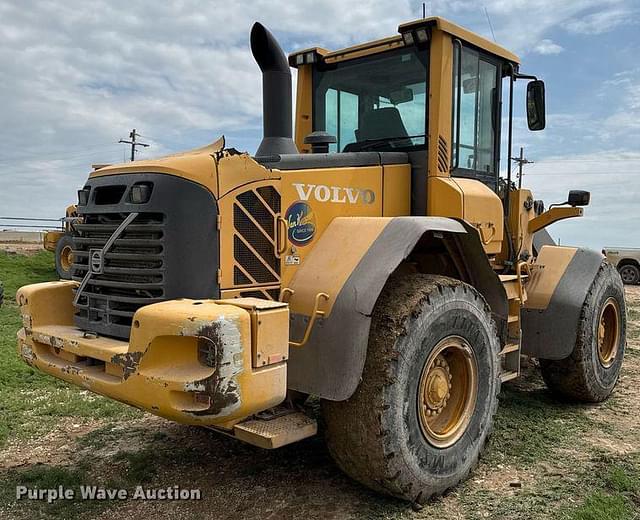 Image of Volvo L90F equipment image 4