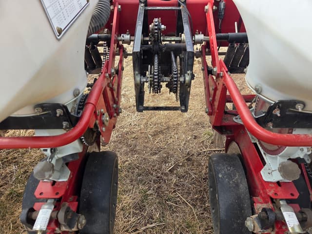 Image of White 8222 equipment image 3