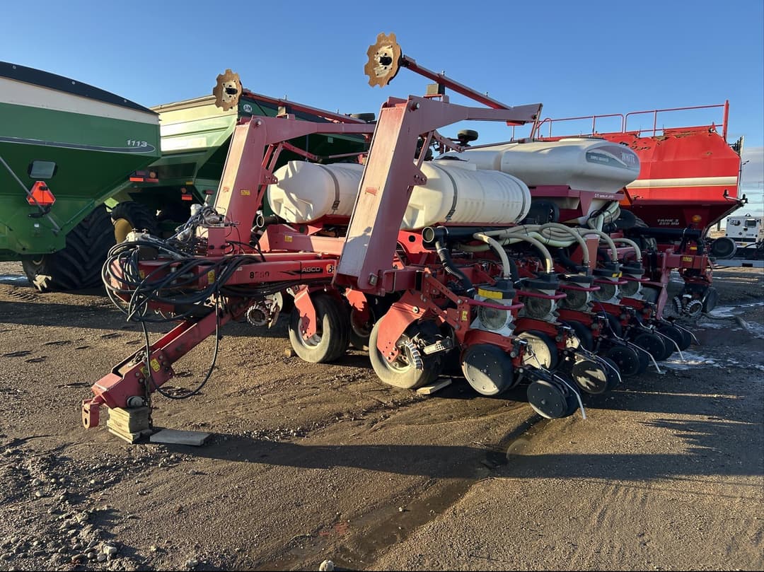 Image of White 8516 Primary image