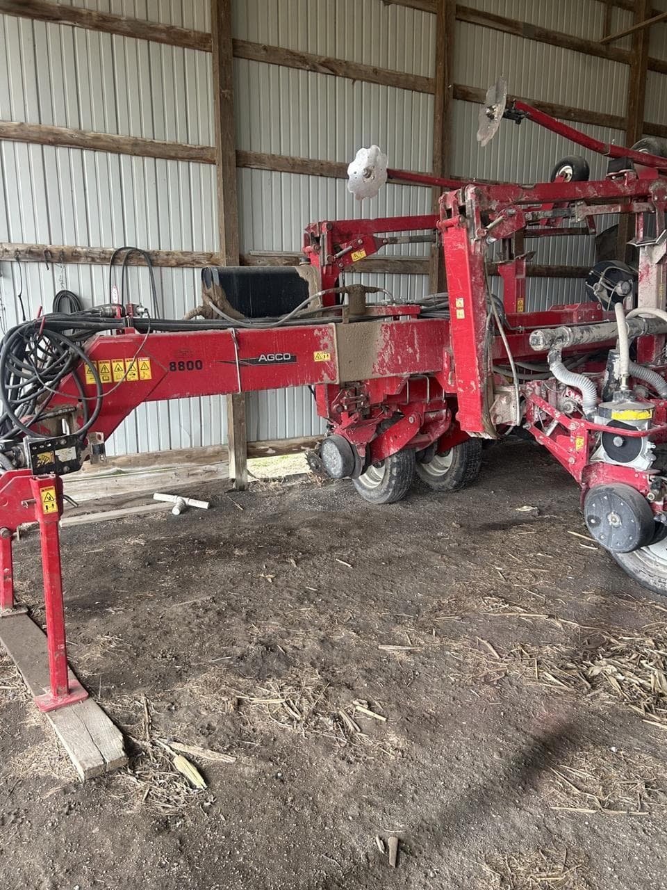 Image of White 8816 Image 0