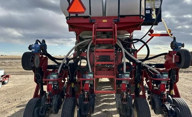 Image of White 8824 equipment image 3