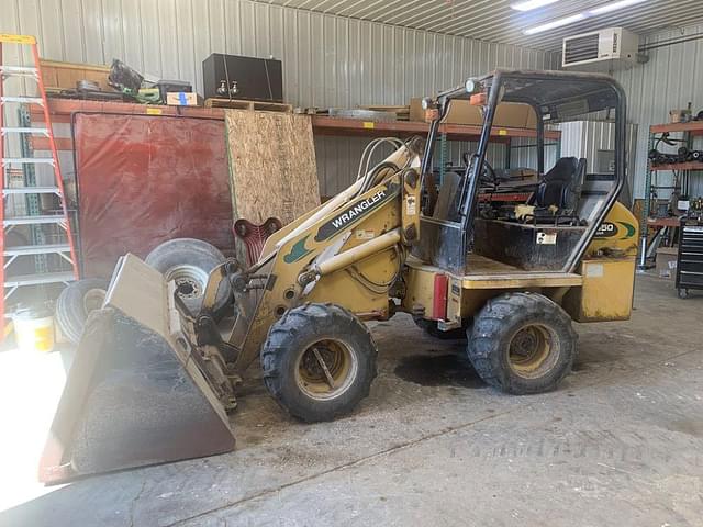 Image of Willmar Wrangler 4550 equipment image 2