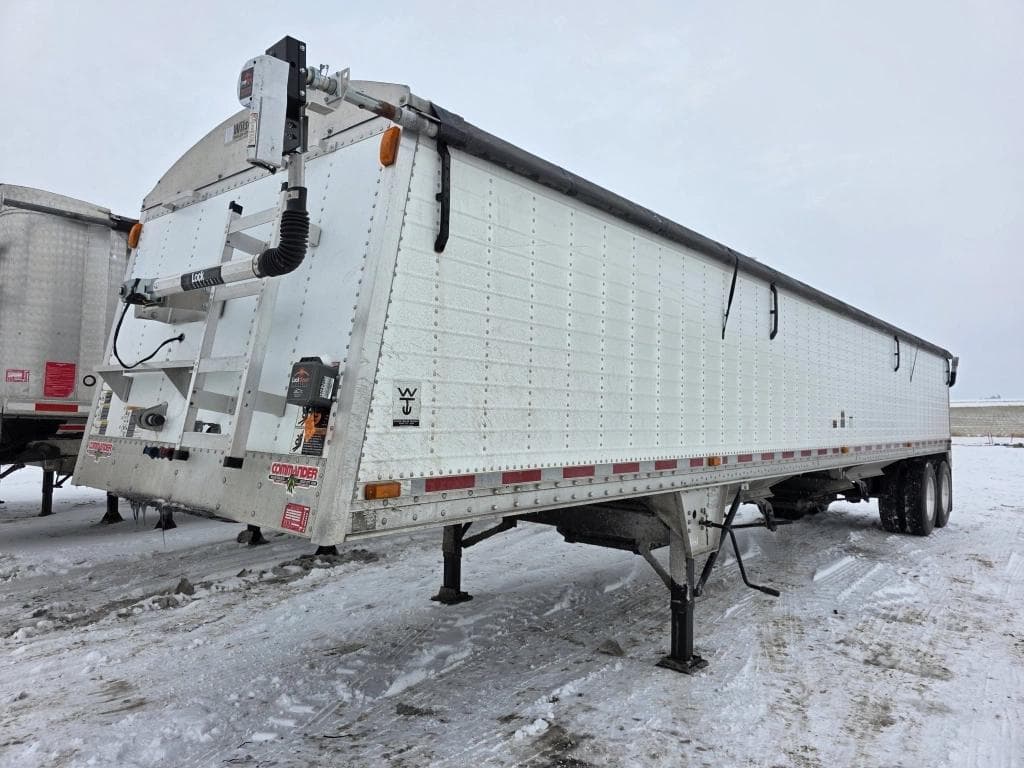 Image of Wilson Commander Image 0