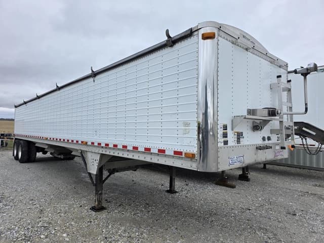 Image of Wilson Pacesetter equipment image 1