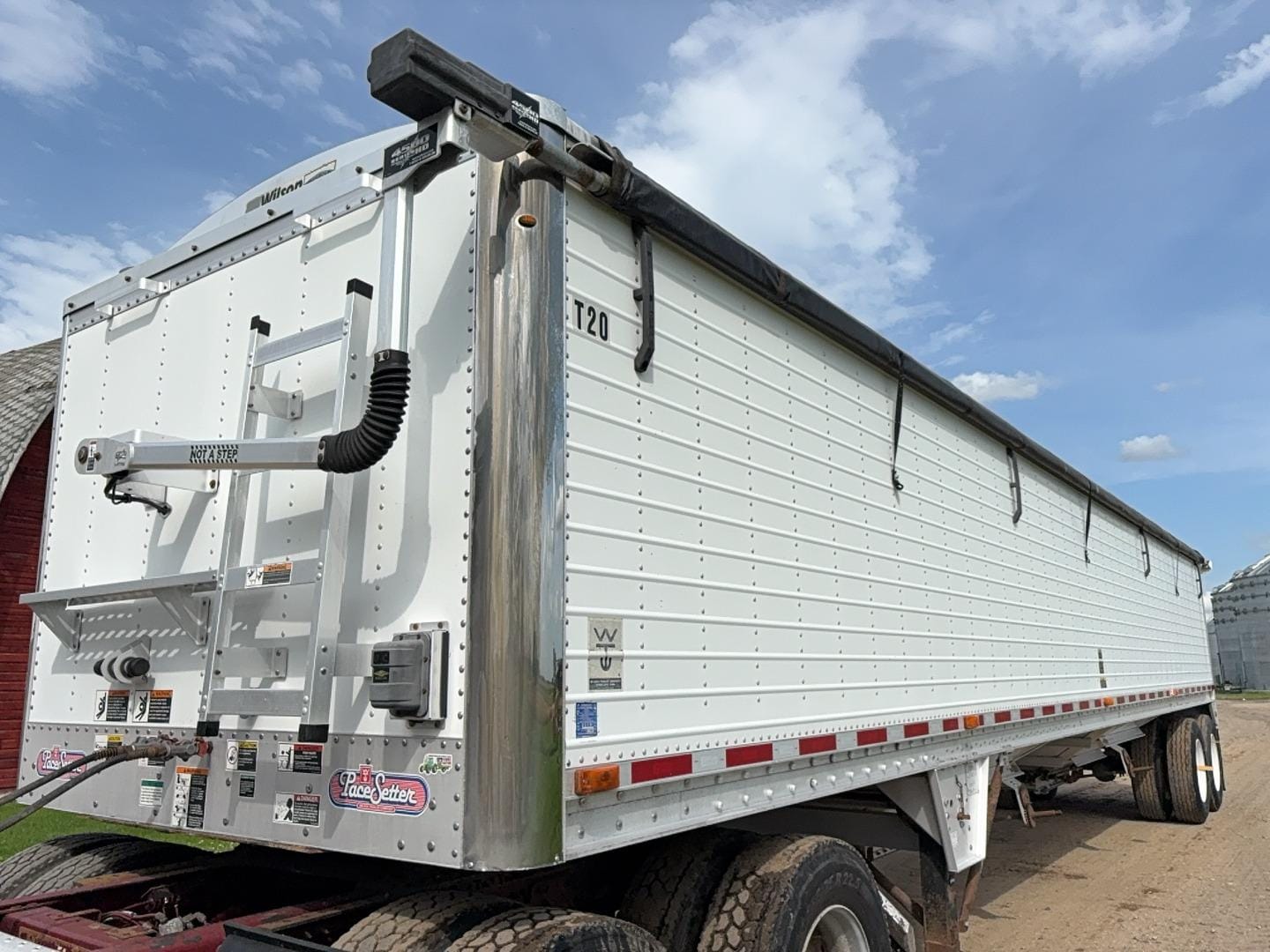 2009 Wilson Pacesetter Equipment Image0