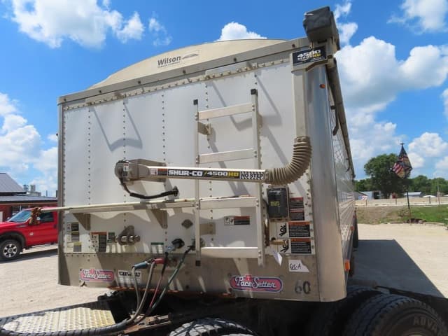 Image of Wilson Pacesetter equipment image 1