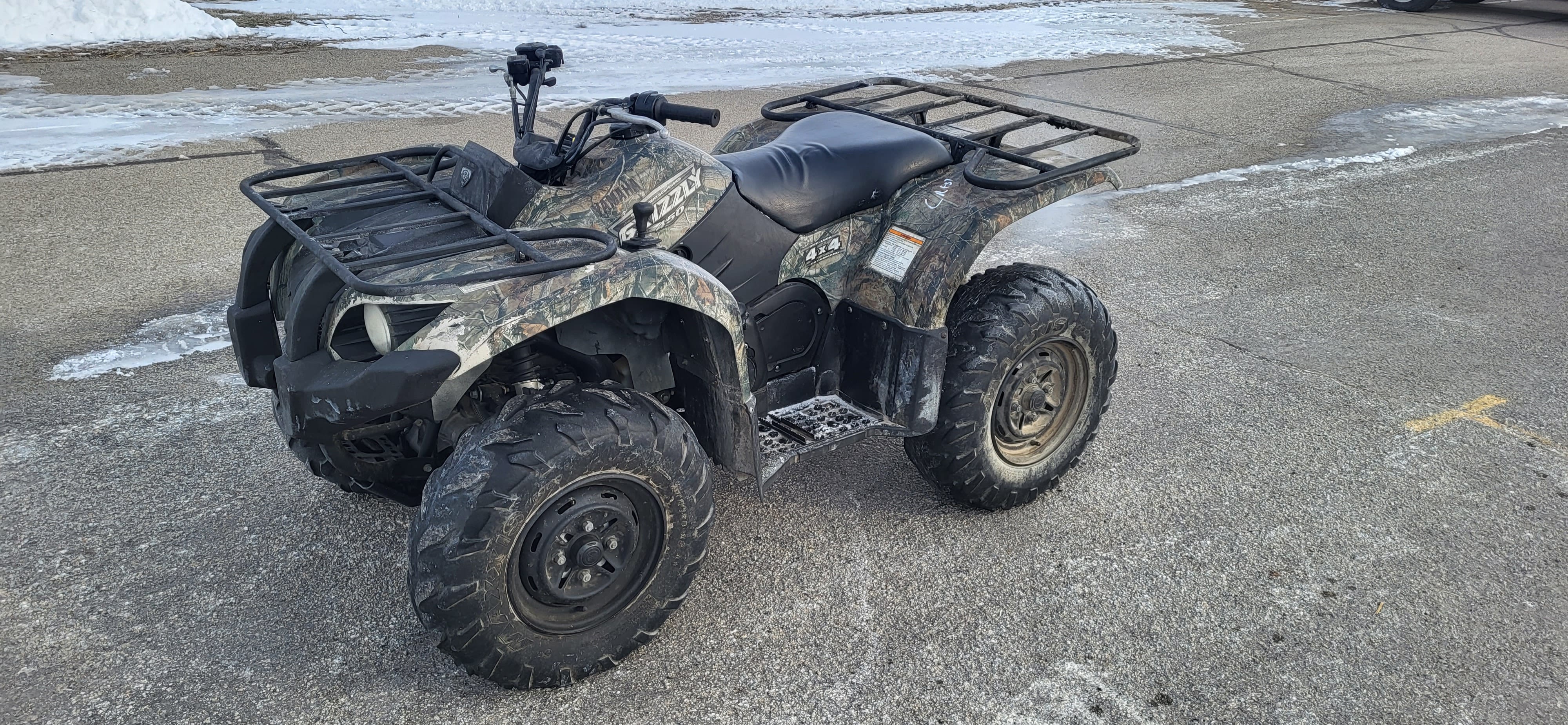 2009 Yamaha Grizzly 450 Equipment Image0