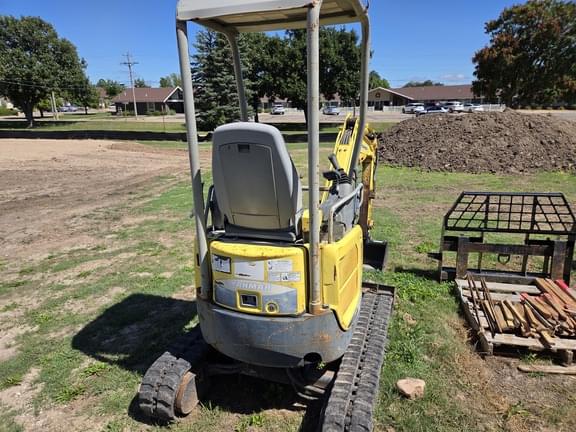 Image of Yanmar VIO17 equipment image 3