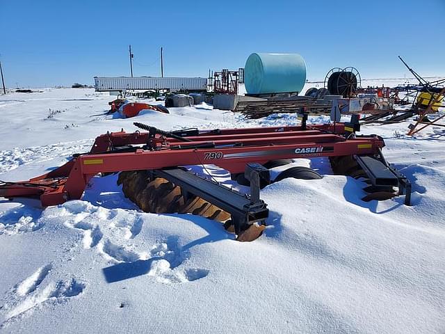 Image of Case IH 790 equipment image 4