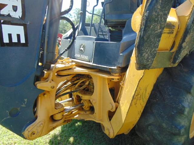 Image of John Deere 310J equipment image 3