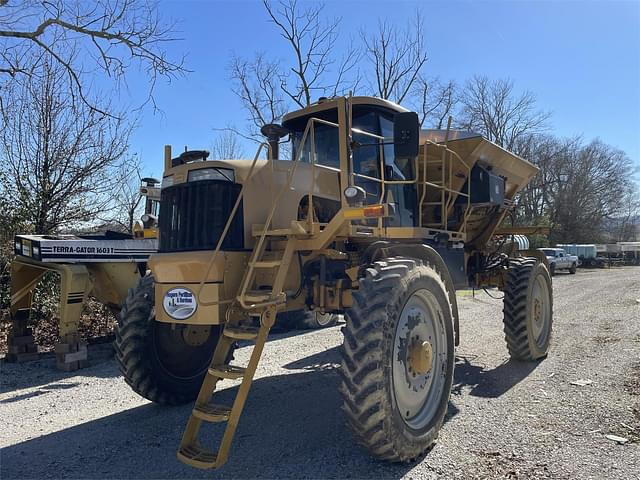 Image of Ag-Chem RoGator 1386 equipment image 1