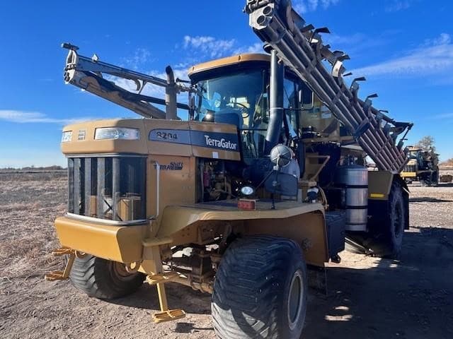 Image of Ag-Chem Terra-Gator 8204 equipment image 1