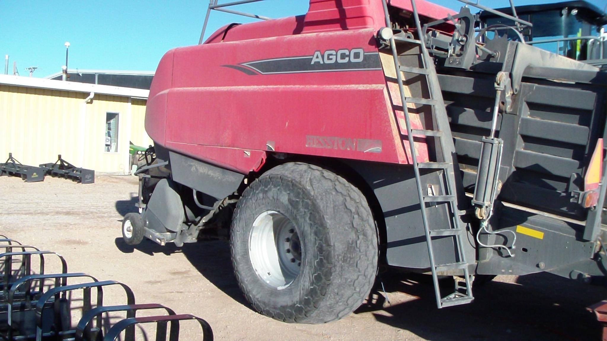 2010 Hesston 2190 Equipment Image0