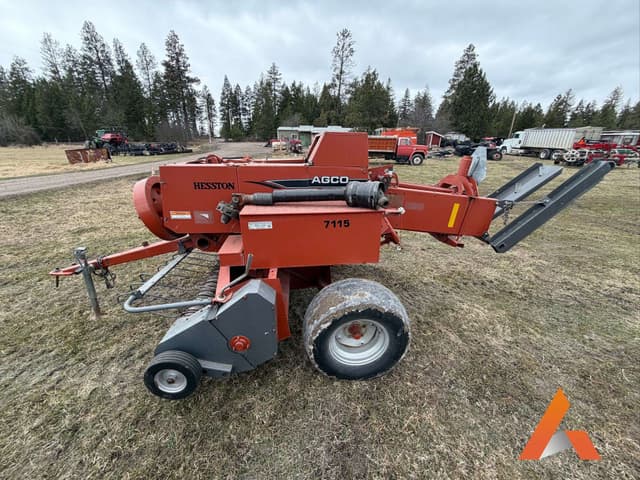 Image of AGCO Hesston 7115 equipment image 1