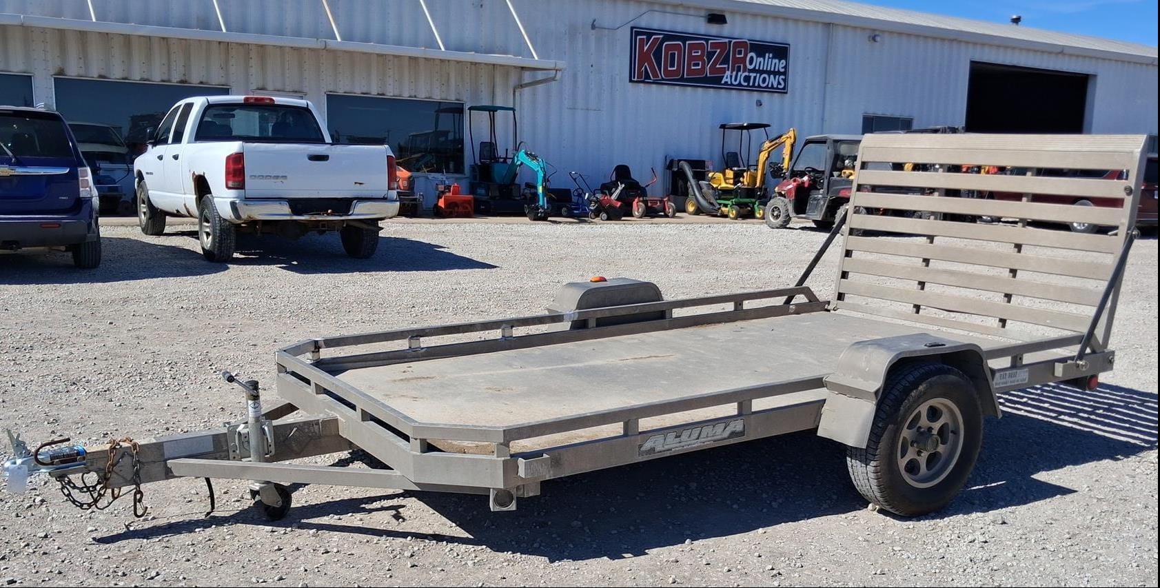 2010 Aluma 7712H-S-BT Equipment Image0