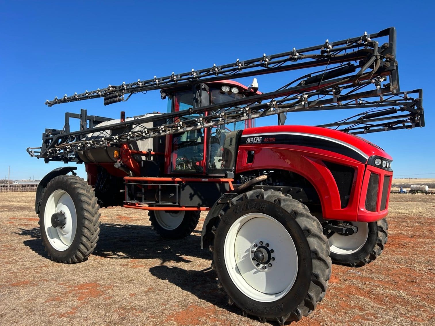 2010 Apache AS1020 Equipment Image0