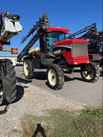 Main image Apache AS715