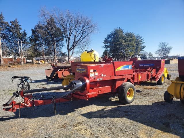 Image of New Holland BC5070 equipment image 1