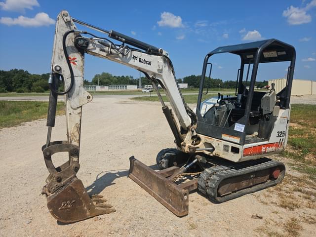 Image of Bobcat 325 equipment image 1