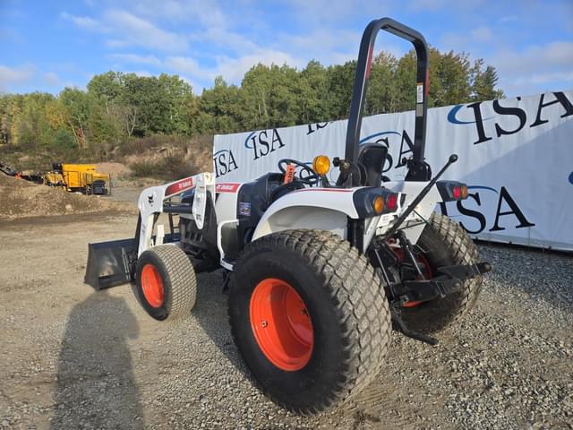 Image of Bobcat CT445 equipment image 2