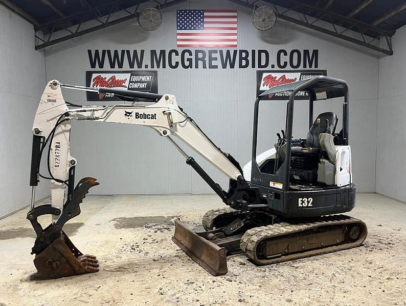 Image of Bobcat E32 Primary image
