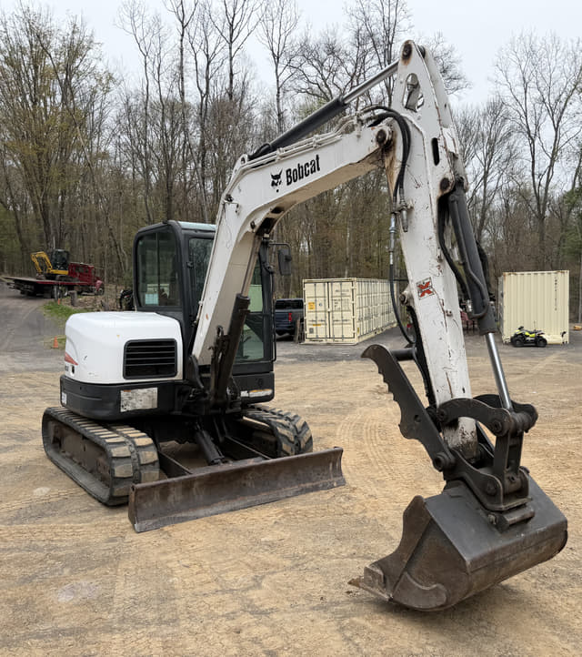 Image of Bobcat E60 equipment image 2