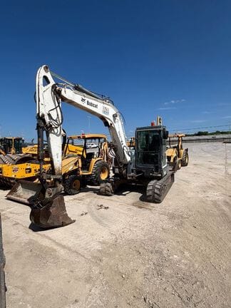2010 Bobcat E80 Equipment Image0