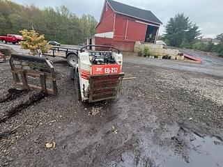 Image of Bobcat MT55 equipment image 3