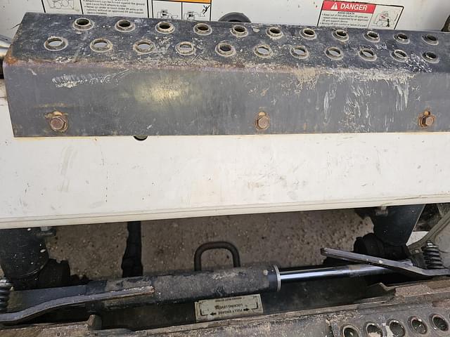 Image of Bobcat S150 equipment image 1